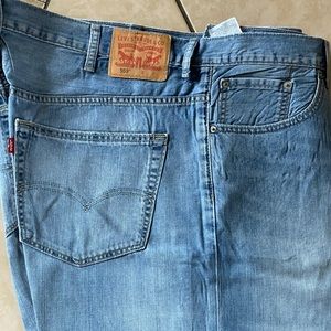 Levi’s 559 Men’s Jeans